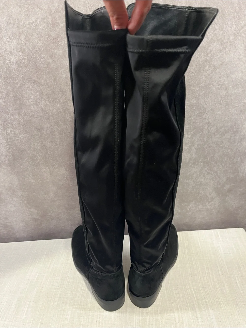 Blondo Sierra Waterproof Black Over-The-Knee Suede Boots size 8.5